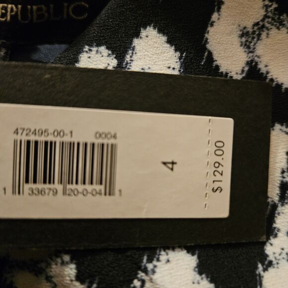 Banana Republic Geo Print Midi Dress Size 4 Sleeveless Navy & White Flare NWT - Picture 8 of 10